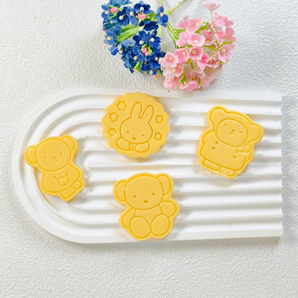 Molde de Biscoito 3D Fofo com  - Kitchen Appliances Garage avaliação e preço